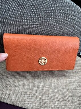 Tory Burch Orange Saffiano Continental Eye Glass Case with Gold Logo